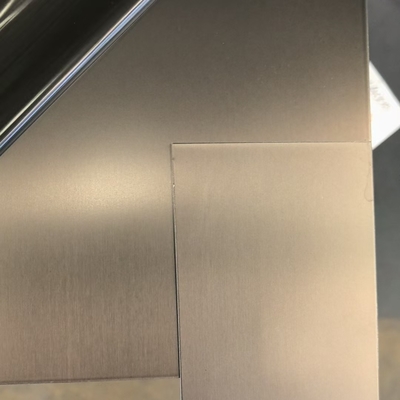 304 gebürstete graue matte Pvd-Titan-Edelstahlplatte 0,85*1220*2440mm mit Pvc 7c Schutzfolie