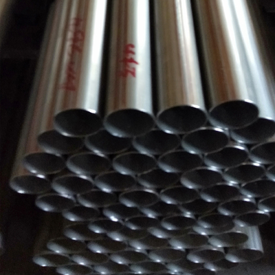 409L Profil aus Edelstahl SUH409 Schweißrohr aus Stahl 63mm * 1,5mm * 6000mm