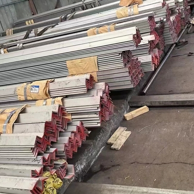 40x40x3mm ASTM A276 TP304 Gleich- und Ungleichwinkelbalken aus Edelstahl SS304 Winkelbalken 18%Cr 8%Ni