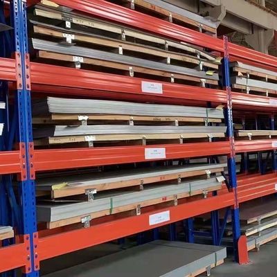 SUS304 Spiegel 8K Veredelung 0,4 - 3,0 mm Edelstahlblech mit Laserfilm zum Laserschneiden